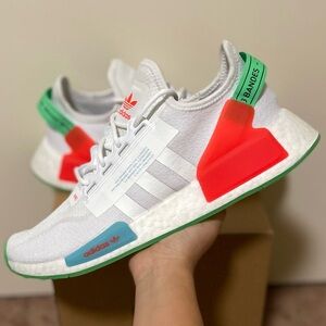 Adidas NMD_R1 V2 Men's Glow In The Dark White Sonic Ink Size 10 GX1398 (New)